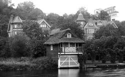 Boathouse On The Thames 1913, Reading