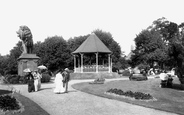Forbury Gardens 1904, Reading