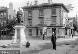 King Edward Vii Statue 1904, Reading