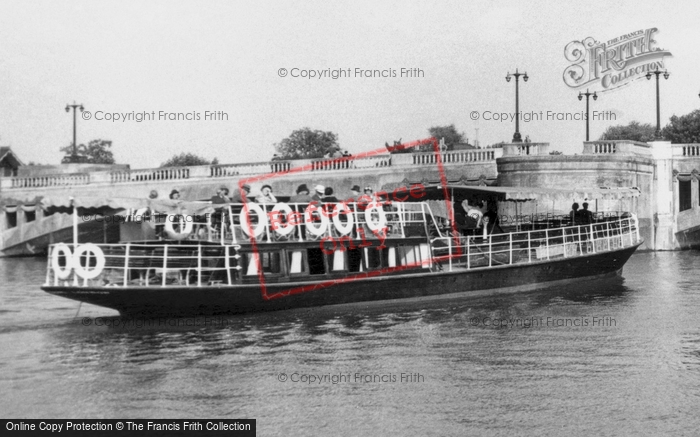 Photo of Reading, Pleasure Boat At Caversham Bridge c.1955