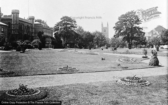 Photo of Reading, St Laurence's Church From The Forbury Gardens c.1890