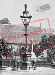 Street Lamp 1890, Reading