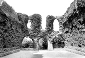 The Abbey, The Chapter House 1904, Reading