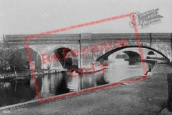 The Bridges 1913, Reading
