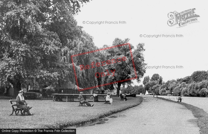 Photo of Reading, The Promenade And River Thames c.1955