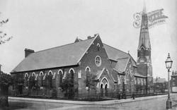 The Wesleyan Chapel 1890, Reading
