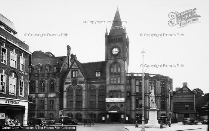 Photo of Reading, Town Hall c.1955