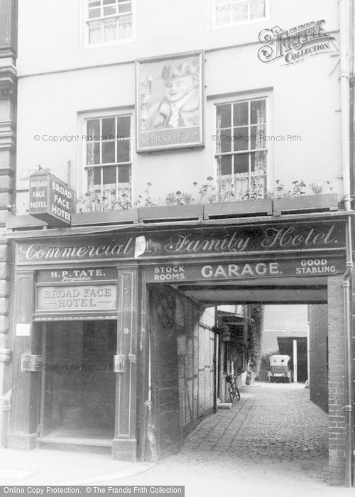Photo of Reading, Ye Broad Face Hotel, High Street 1926
