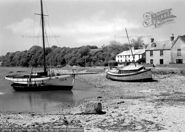 Photo of Red Wharf Bay, In The Creek c.1939