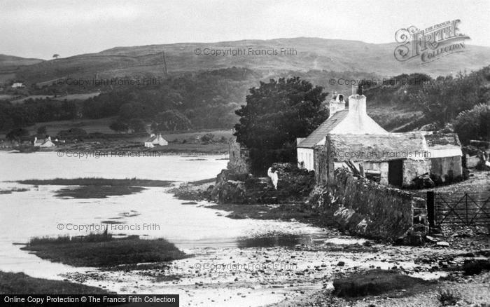 Photo of Red Wharf Bay, The South Shore c.1935