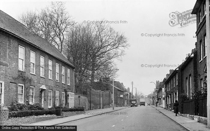 Photo of Redbourn, High Street c.1955