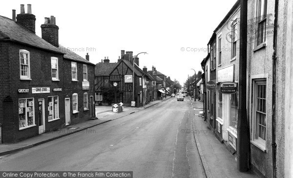 Photo of Redbourn, High Street c.1965