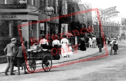Boys Pushing A Hardcart 1901, Redcar