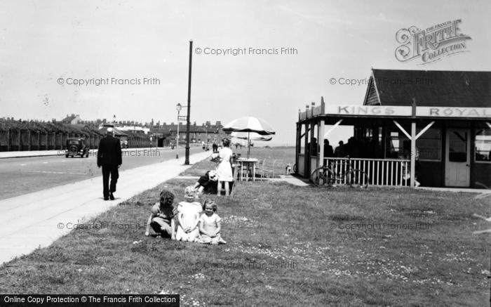 Photo of Redcar, Children Kneeling c.1955