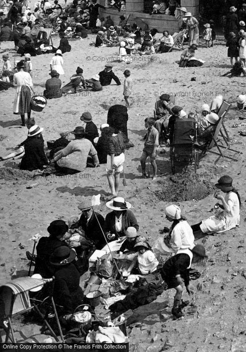 Photo of Redcar, Families On The Beach 1923