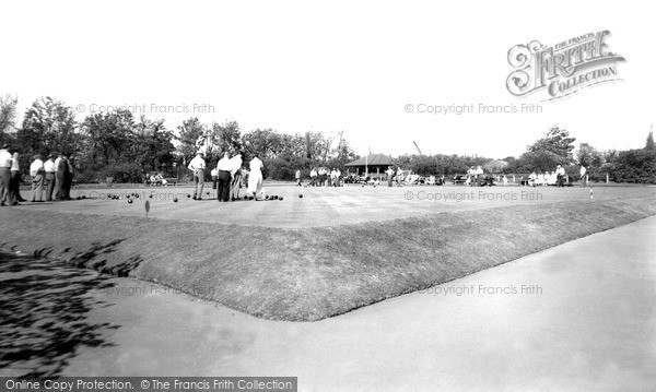 Photo of Redcar, Locke Park Bowling Green c.1960
