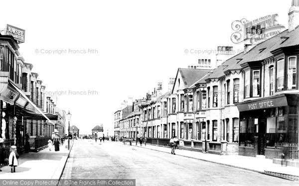 Photo of Redcar, Newcomen Street 1901