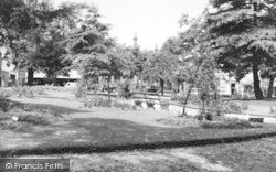 Church Gardens c.1955, Redditch