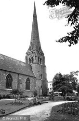 St Stephen's Parish Church c.1950, Redditch