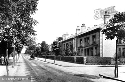 London Road 1906, Redhill