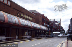 New Sainsbury's And Warwick Quadrant 2004, Redhill