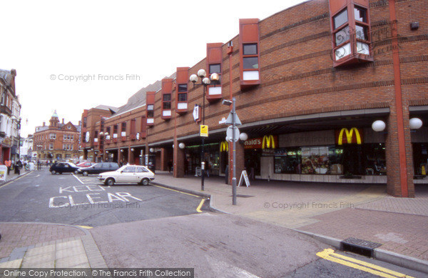 Photo of Redhill, Station Road East 2004