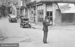 Fore Street, Policeman 1930, Redruth