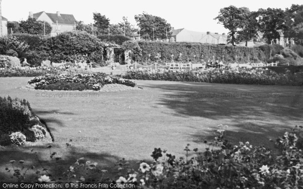 Photo of Redruth, Victoria Park c.1965