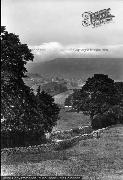 Photo of Reeth, From The South 1913