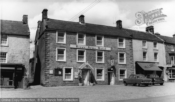 Photo of Reeth, King's Arms Hotel c.1965