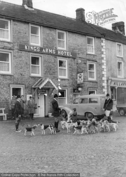 Photo of Reeth, The Hunt At The Kings Arms Hotel c.1965