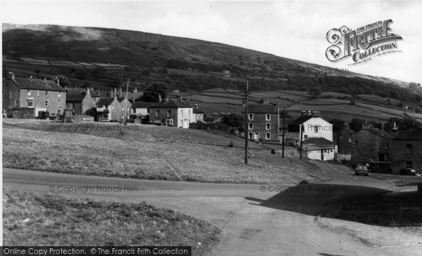 Photo of Reeth, The Village c.1965
