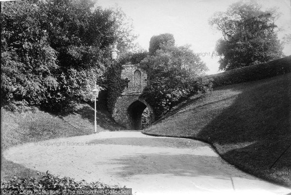 Photo of Reigate, Castle 1894