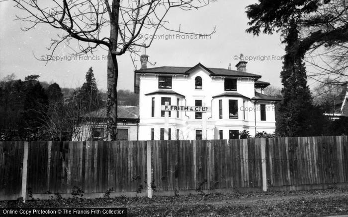 Photo of Reigate, F.Frith & Co Ltd, Cravenhurst, Raglan Road c.1970