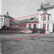 F.Frith & Co Ltd, Cravenhurst, Raglan Road c.1970, Reigate
