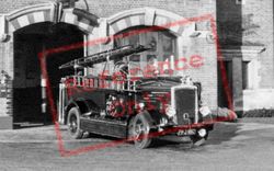 Fire Engine c.1955, Reigate