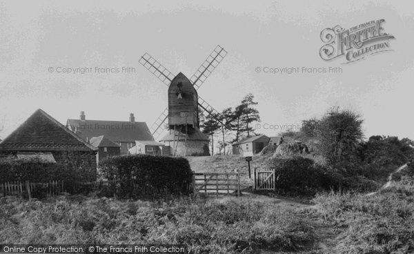 Photo of Reigate, Heath, The Mill Church 1927