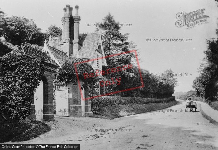 Photo of Reigate, Hill 1906