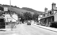 Hill 1915, Reigate