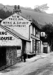 Hill, The Yew Tree Inn 1911, Reigate
