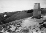 Hills 1910, Reigate