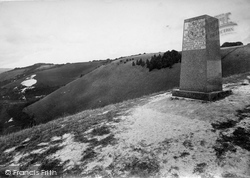 Hills 1910, Reigate