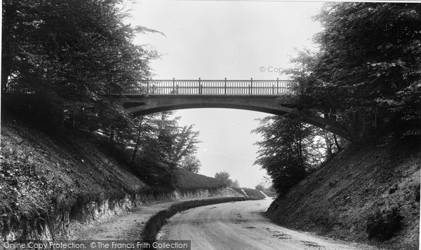 Photo of Reigate, New Bridge 1911