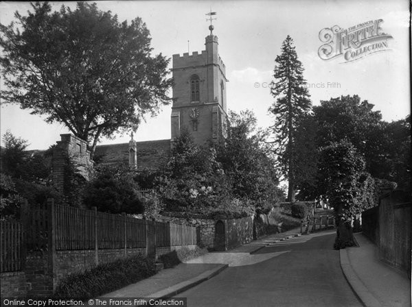 Photo of Reigate, St Mary's Church 1908