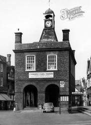 The Old Town Hall c.1965, Reigate