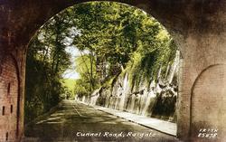 Tunnel Road 1933, Reigate