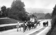Vanderbilt's Coach, Venture c.1908, Reigate