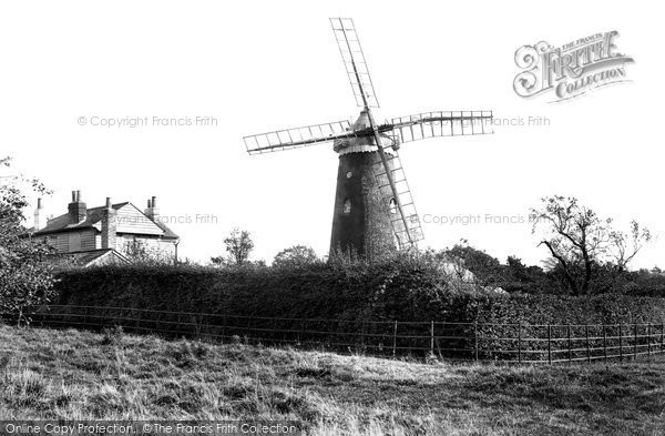 Photo of Reigate, Wray Common Windmill 1907