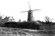 Wray Common Windmill 1907, Reigate