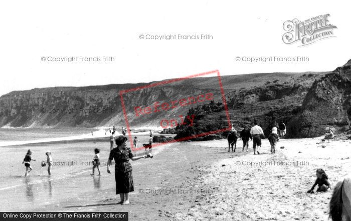 Photo of Reighton, People On The Sands  c.1960